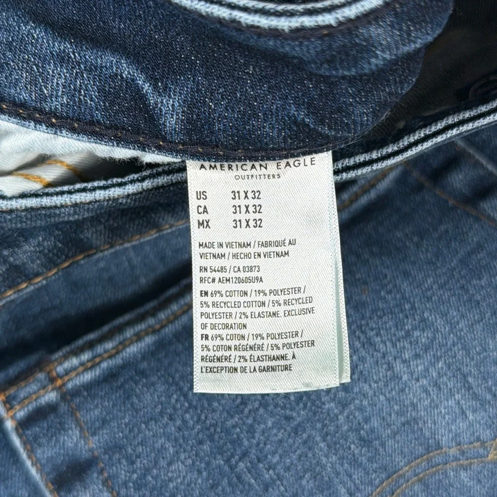 American Eagle Athletic Straight Airflex+ Temp Tech Jeans 31x32 Blue Denim Mens